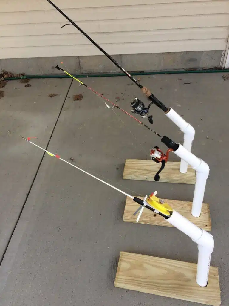 Top 16 DIY Fishing Rod Holder Plans - Opple House