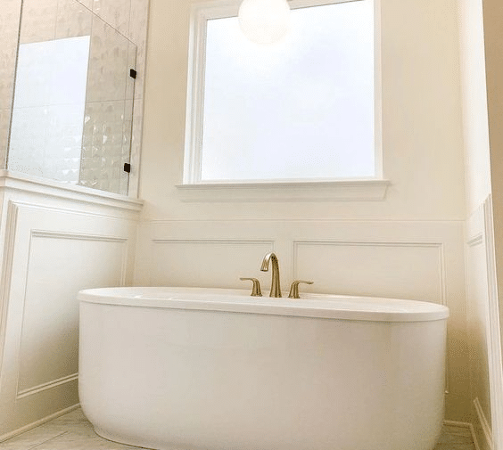 Benjamin Moore White Dove OC 17