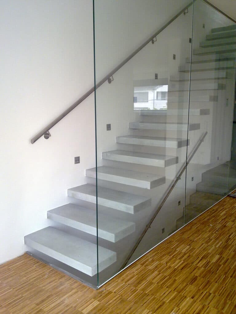 Cantilevered Steps