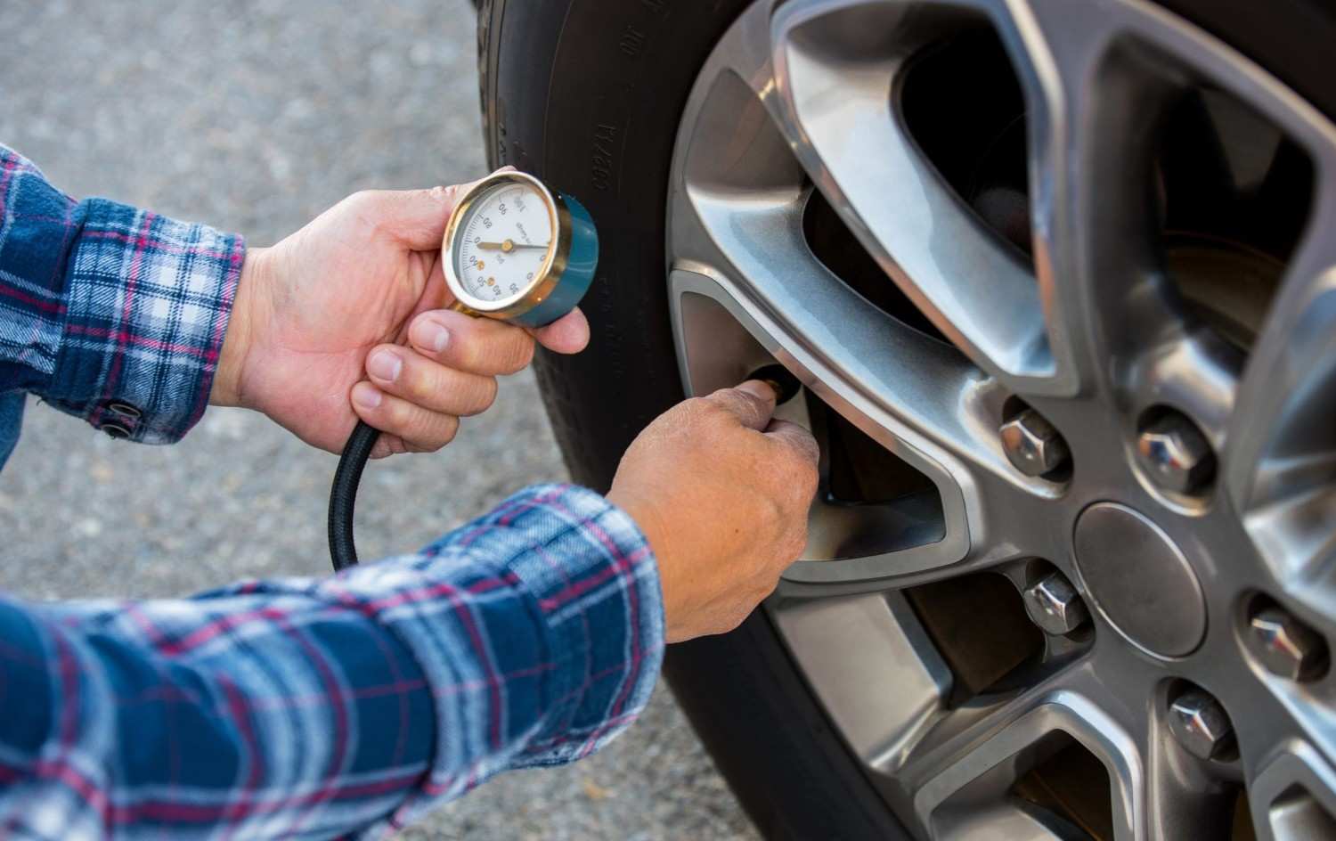 Maintaining Proper Tire Pressure