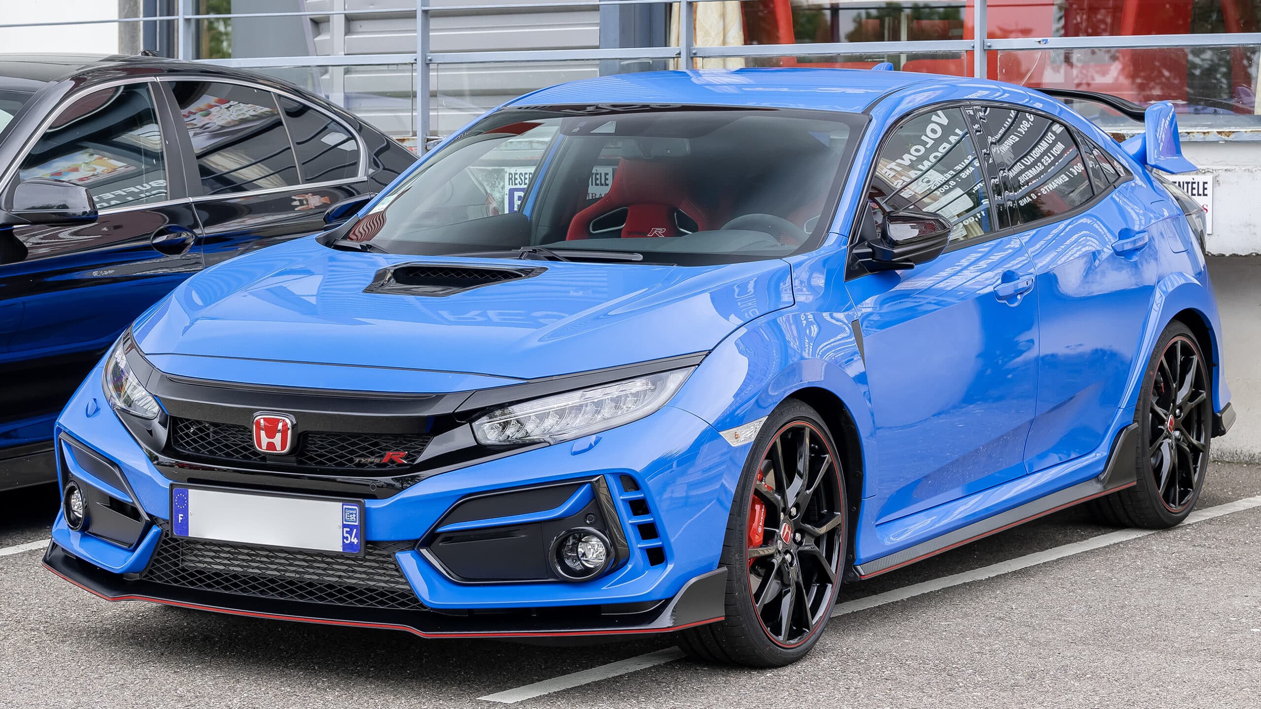 The Civic Type R: Honda's Hot Hatch Hero