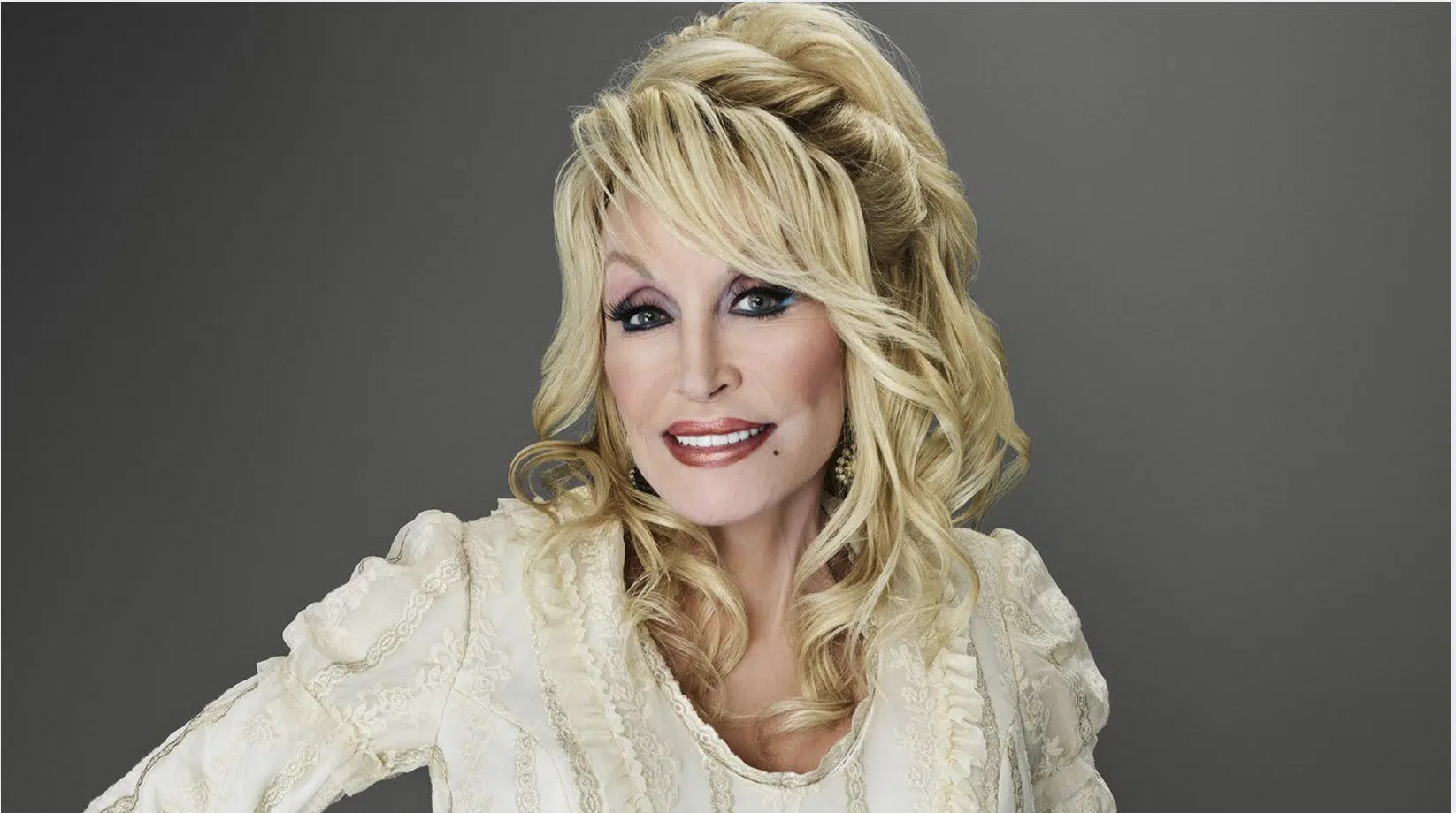 Dolly_Partons_Real_Estate_Strategy_More_Than_Just_Living_Spaces
