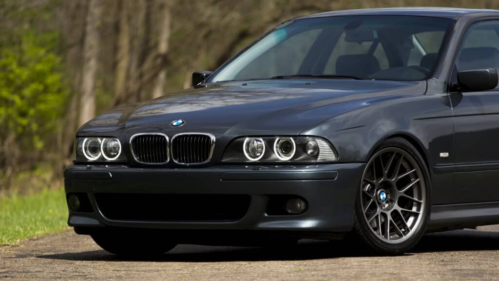 BMW 5-Series (E39)