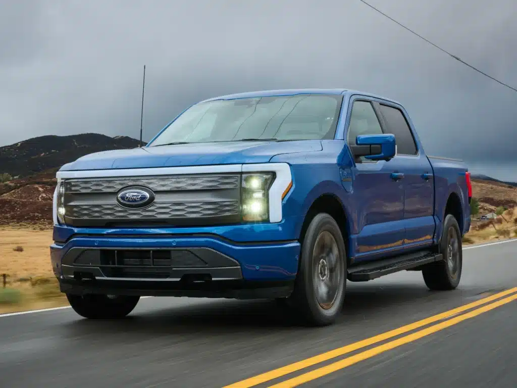 Ford F-150 Lightning (2022-2023)