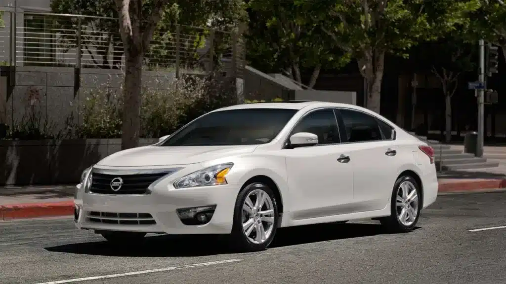 Nissan Altima S