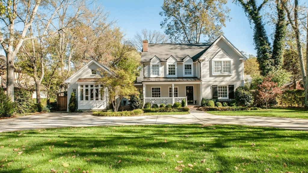 Chris Stapleton’s House in Franklin, TN