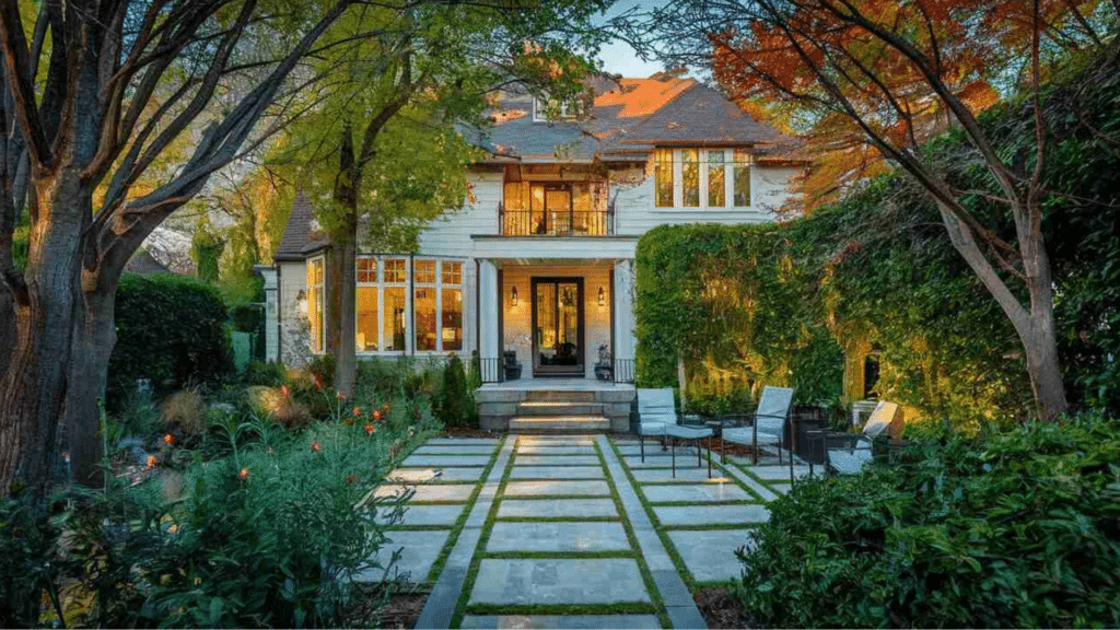 The Outdoor Space of Robin Quivers' New Jersey Estate