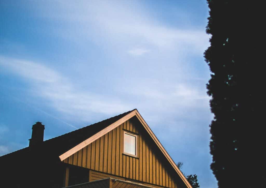 How Regular Roof Maintenance Can Prevent Costly Home Repairs