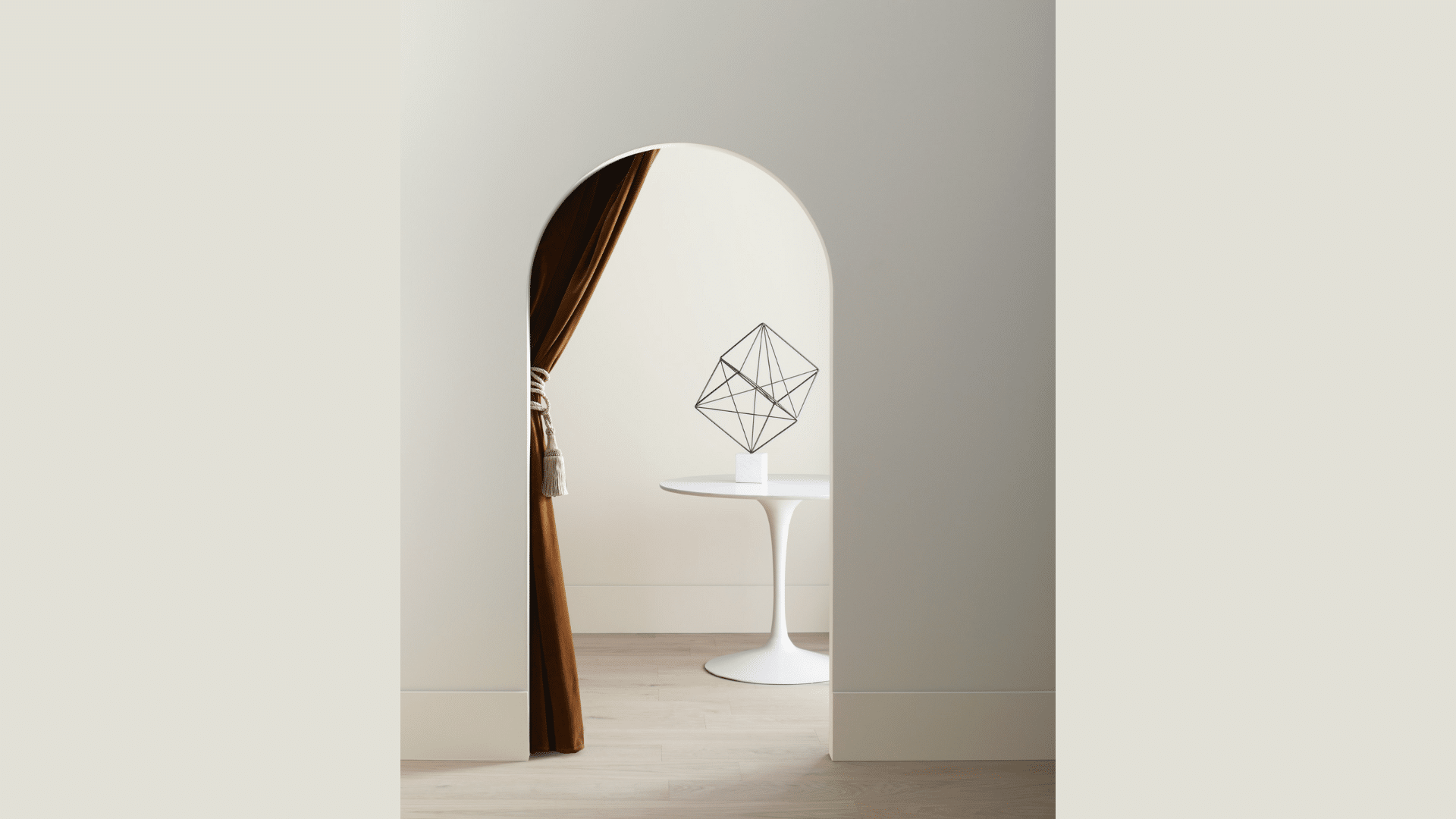 Benjamin_Moore_Classic_Gray_OC-23