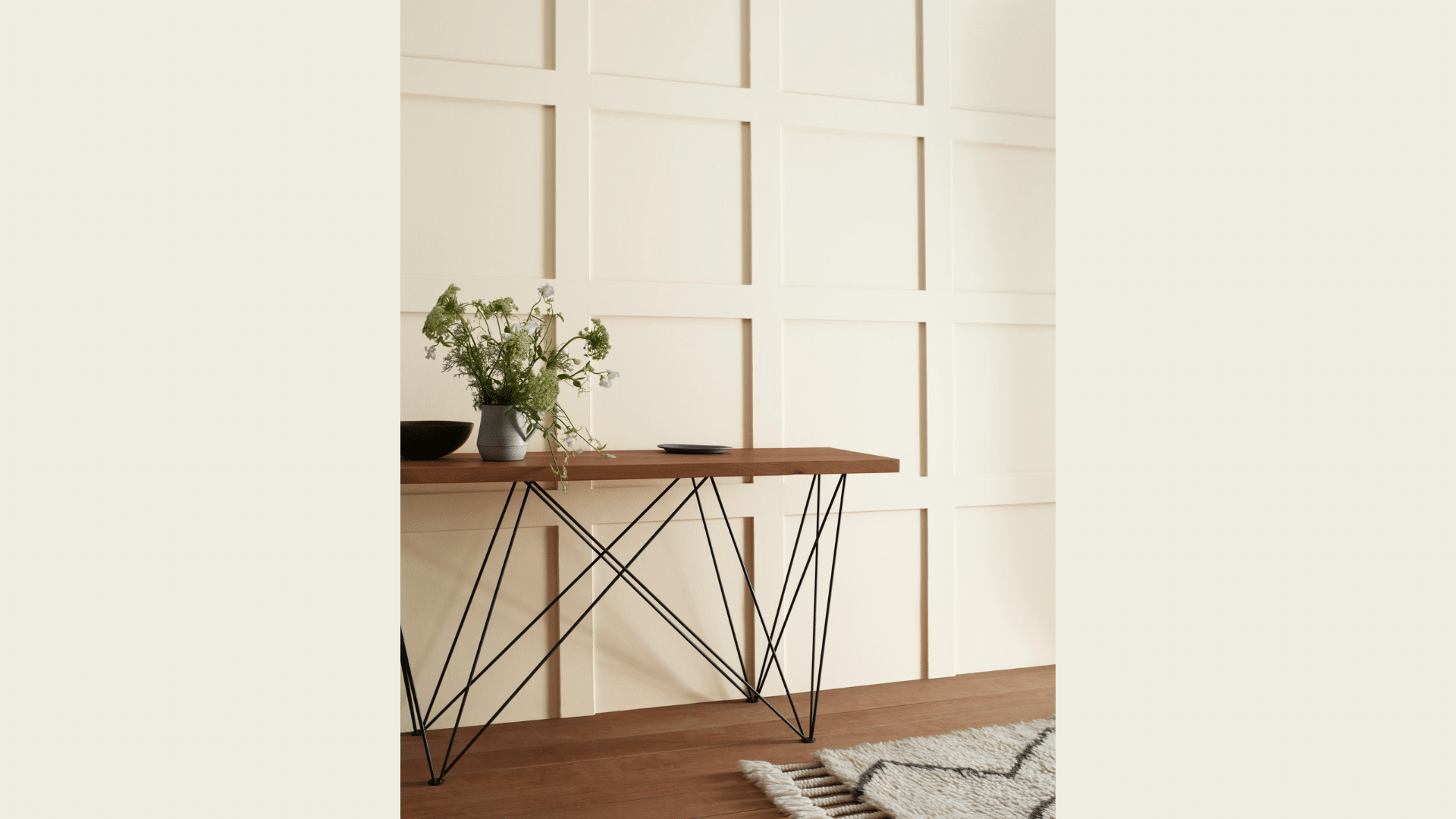 Benjamin_Moore_Swiss_Coffee_OC-45