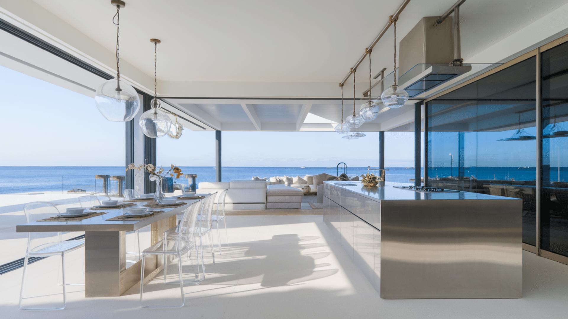 Glass_and_Metal_Fixtures