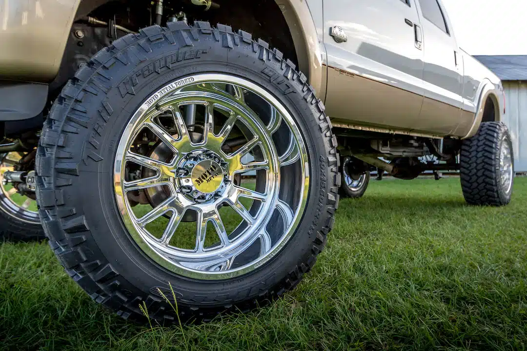 How to Care for and Maintain 20-Inch Truck Wheels