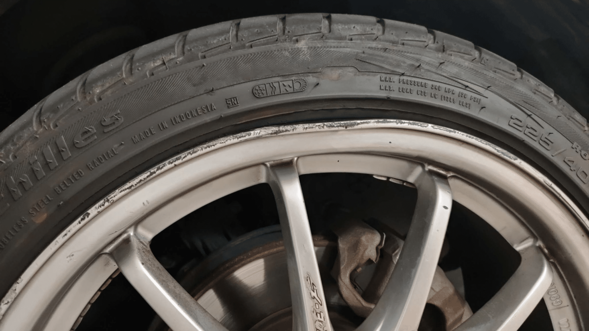 What_is_a_Bent_Rim_and_How_is_It_Caused