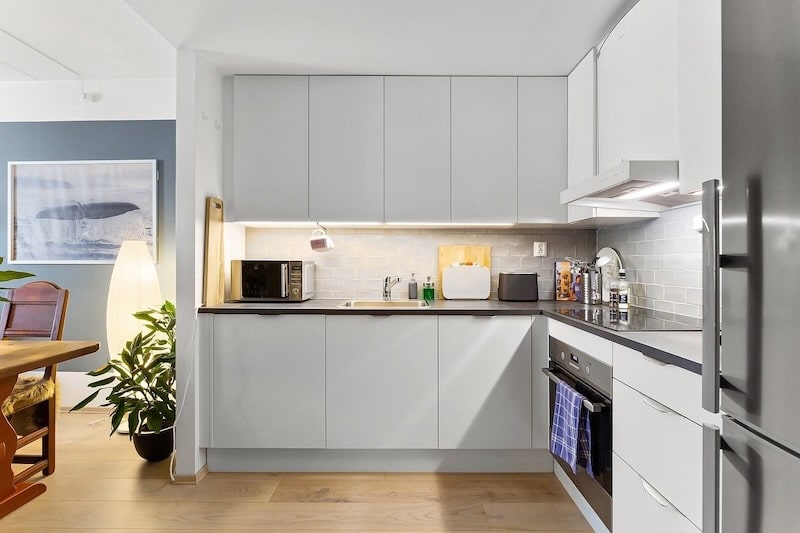 Utilize Vertical Space for Maximum Efficiency