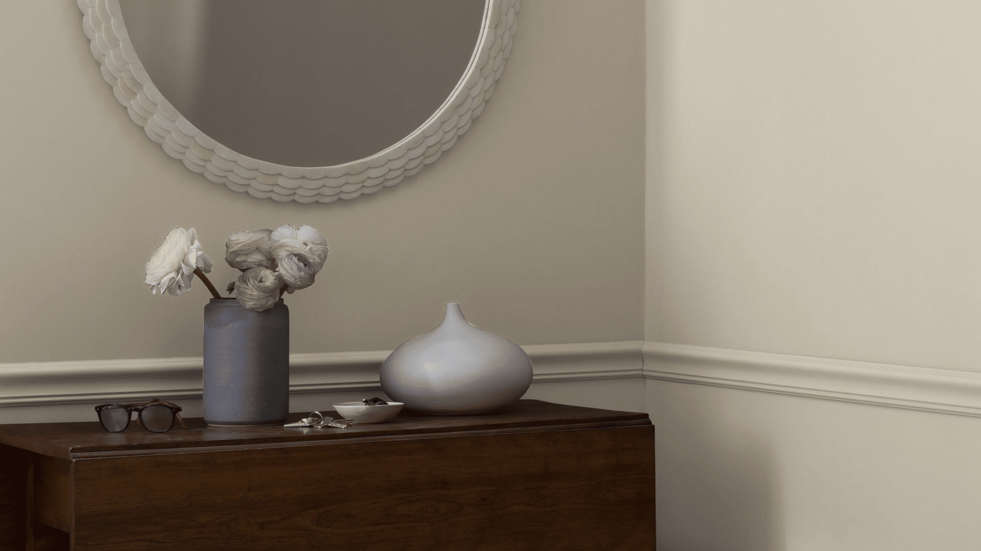 What_Kind_of_Color_Is_Benjamin_Moores_Smokey_Taupe