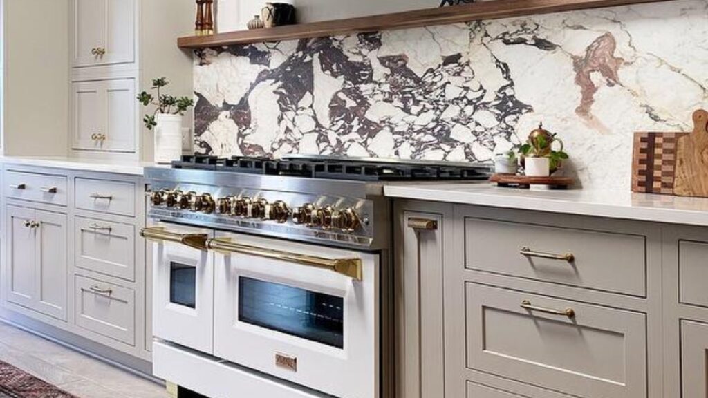 Anew Gray Cabinets: Creative Kitchen Ideas