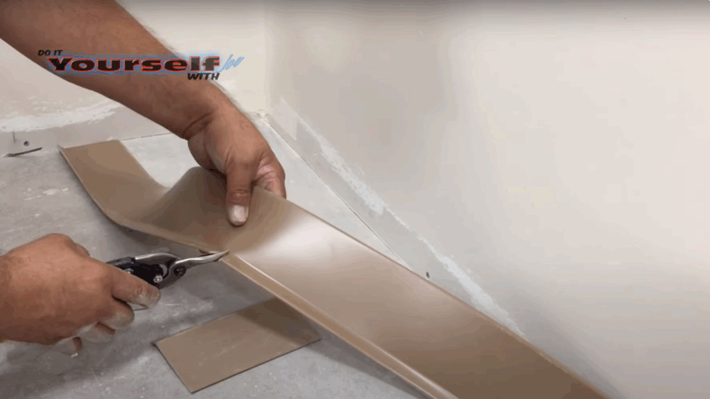 Cutting Inside Corners
