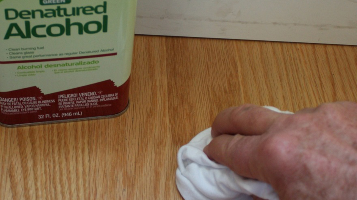 Denatured_Alcohol_or_Acetone_for_Oil-Based_Paint
