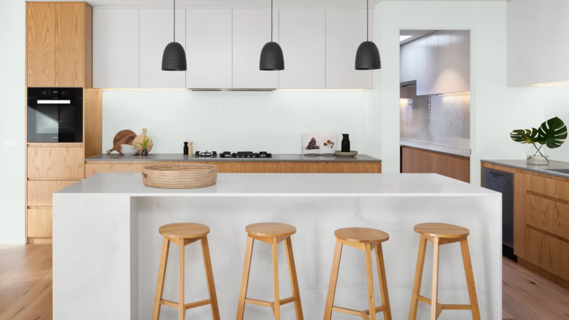 How_Does_Seafoam_Look_in_Different_Lighting