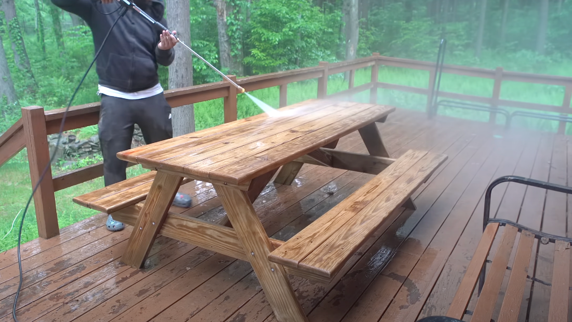 Step_2_Pressure_Wash_the_Table