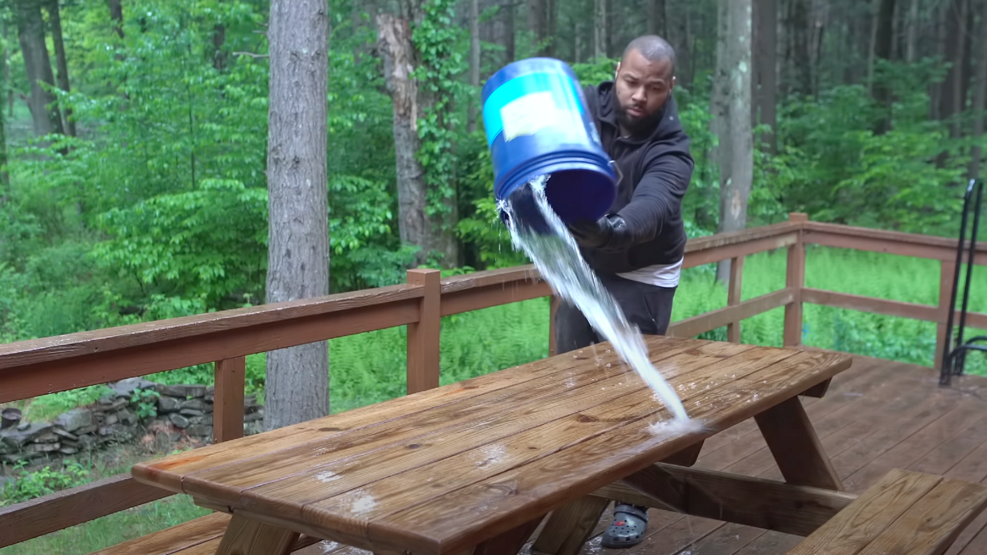 Step_3_Apply_Wood_Cleaning_Fluid