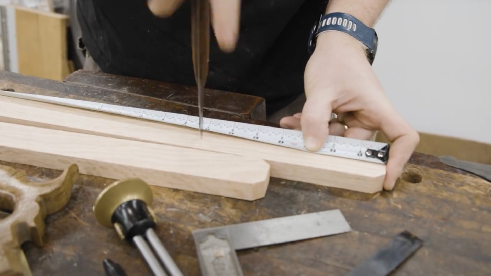 Step_3_Prepare_and_Chamfer_the_Poplar_Dowels