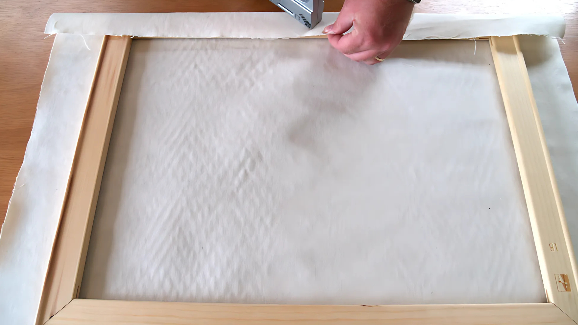 Step_3_Stretch_the_Canvas