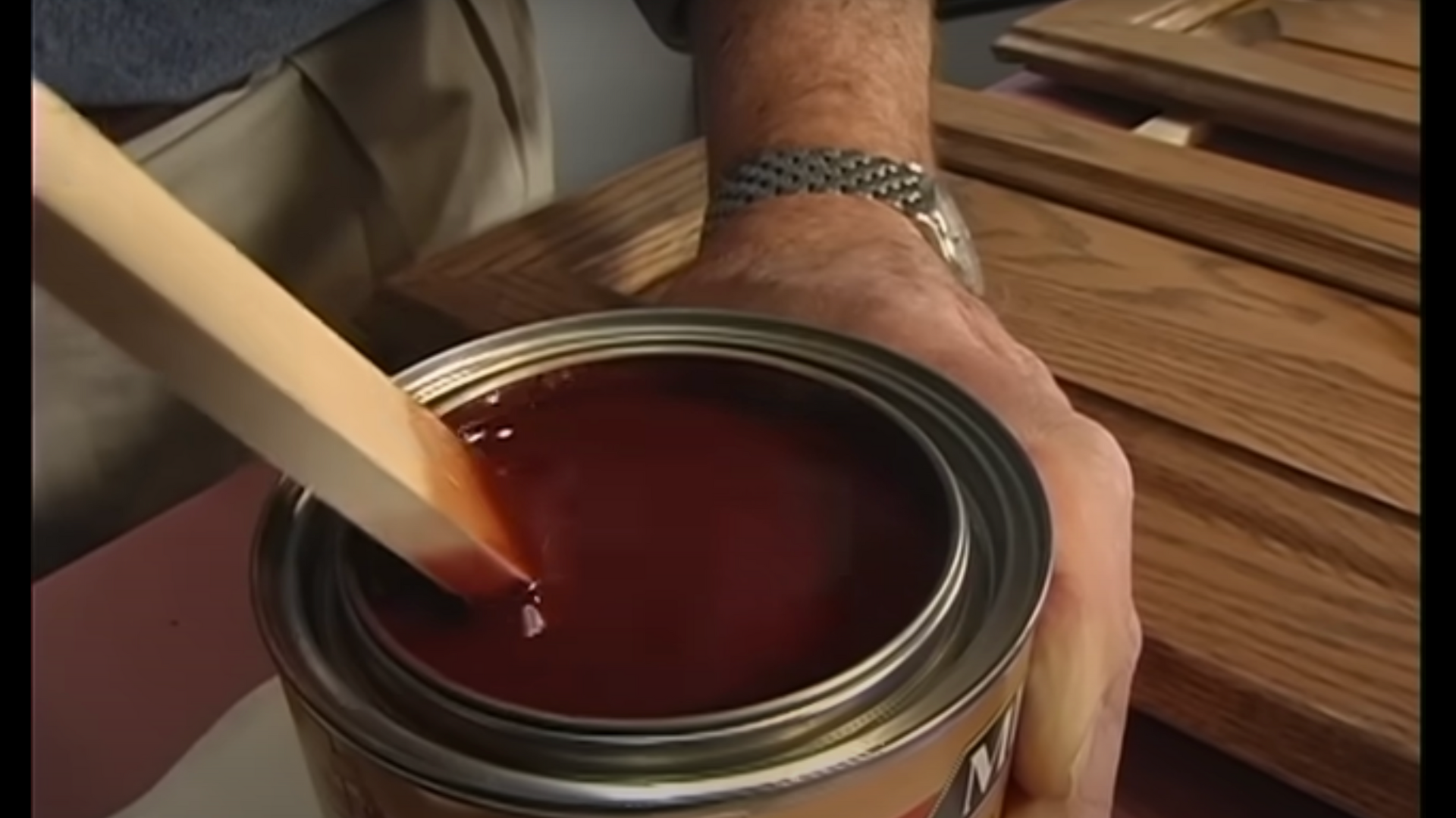 Step_5_Stir_Your_Stain