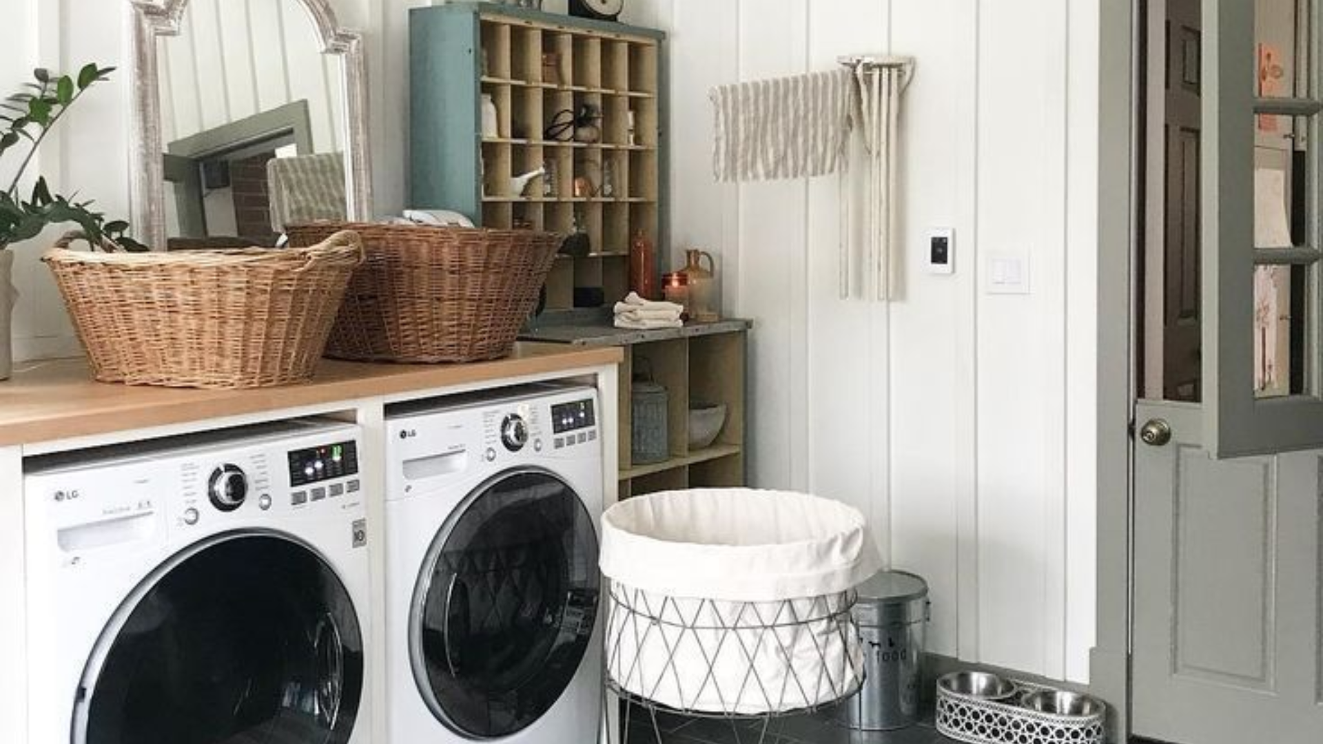 Vertical_Shiplap