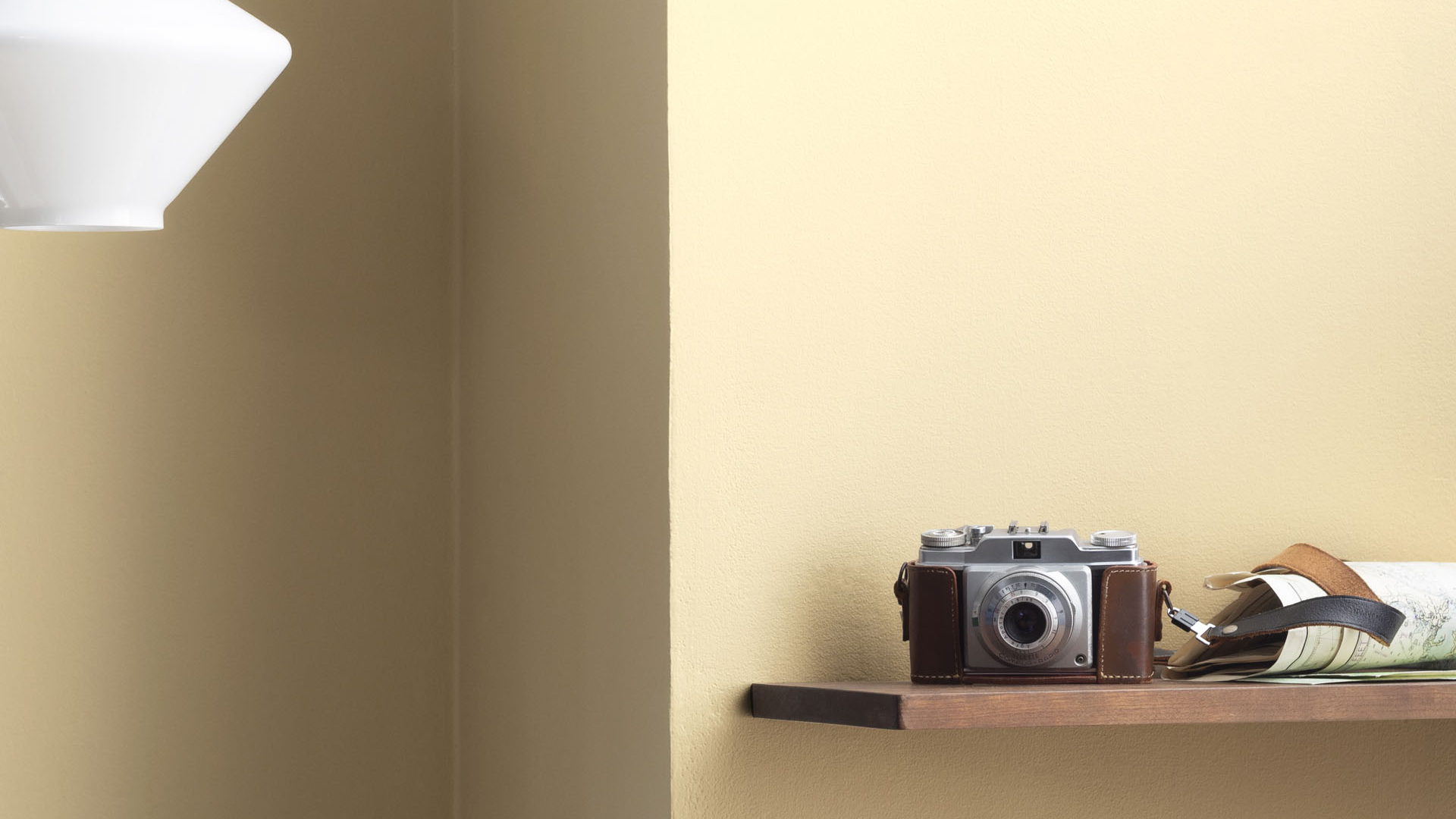 What_Kind_of_Color_Is_Benjamin_Moore_Philadelphia_Cream_HC-30