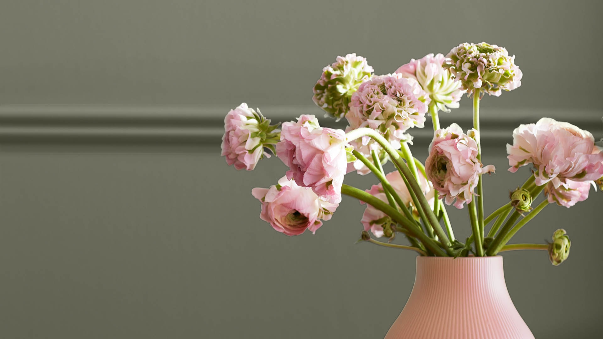 rWhat_Kind_of_Color_Is_Antique_Pewter