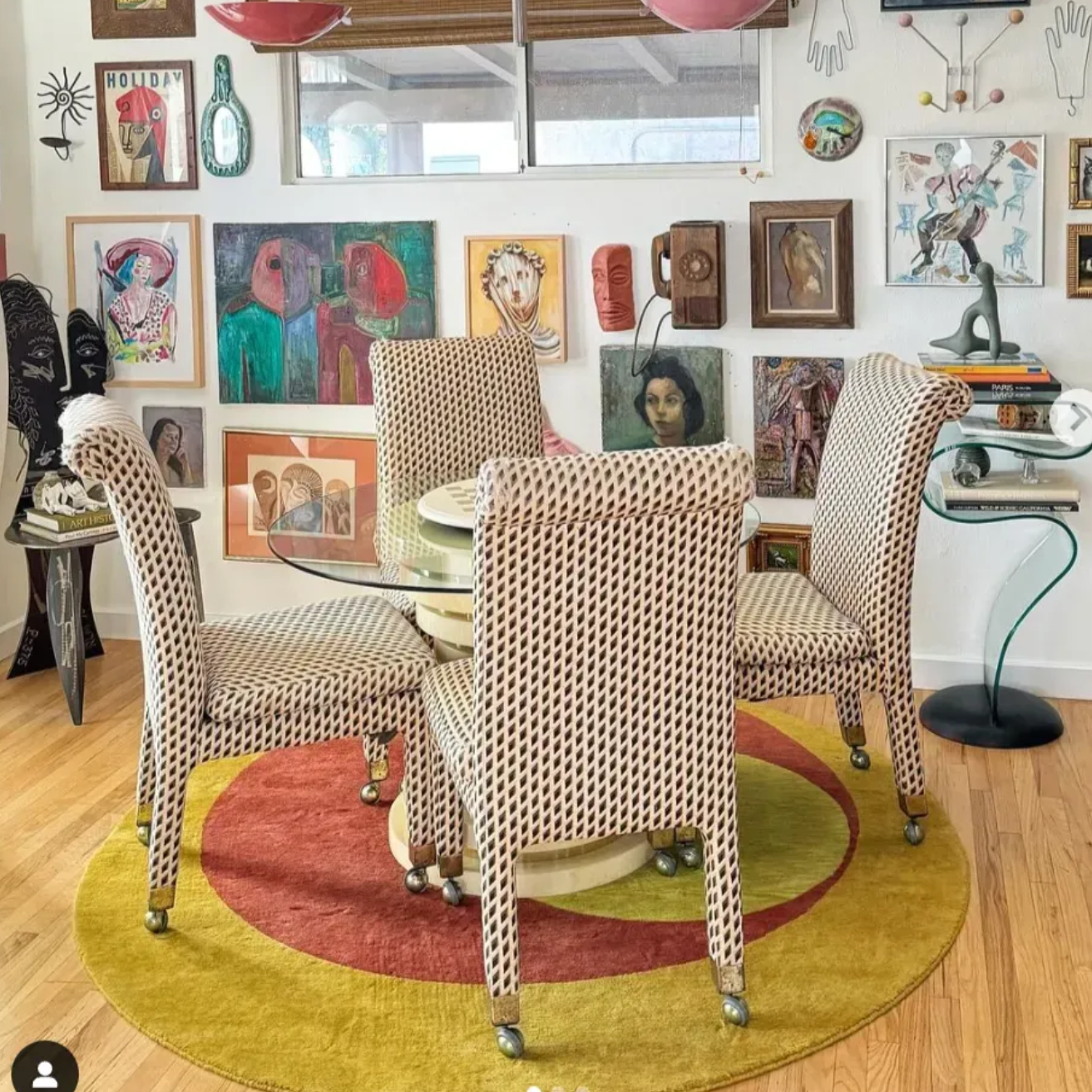 Dining Room Rugs: Function Meets Style