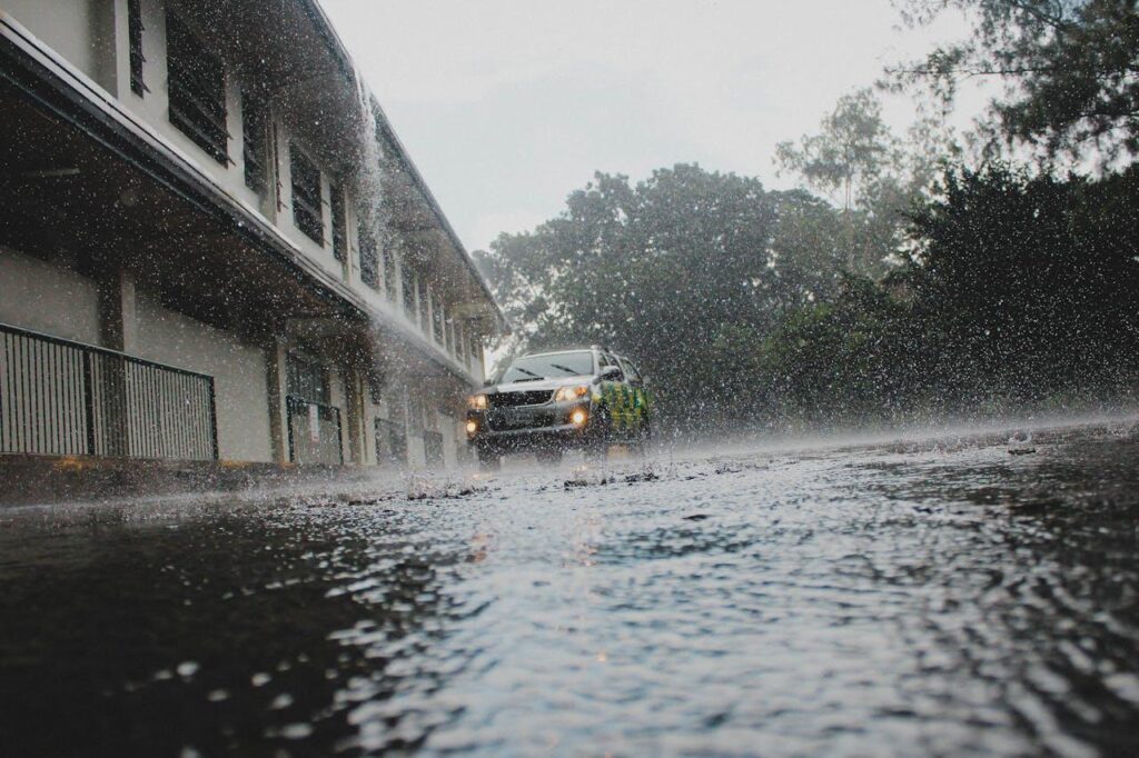 Best Ways to Sell a Hail or Flood-Damaged Car in Houston