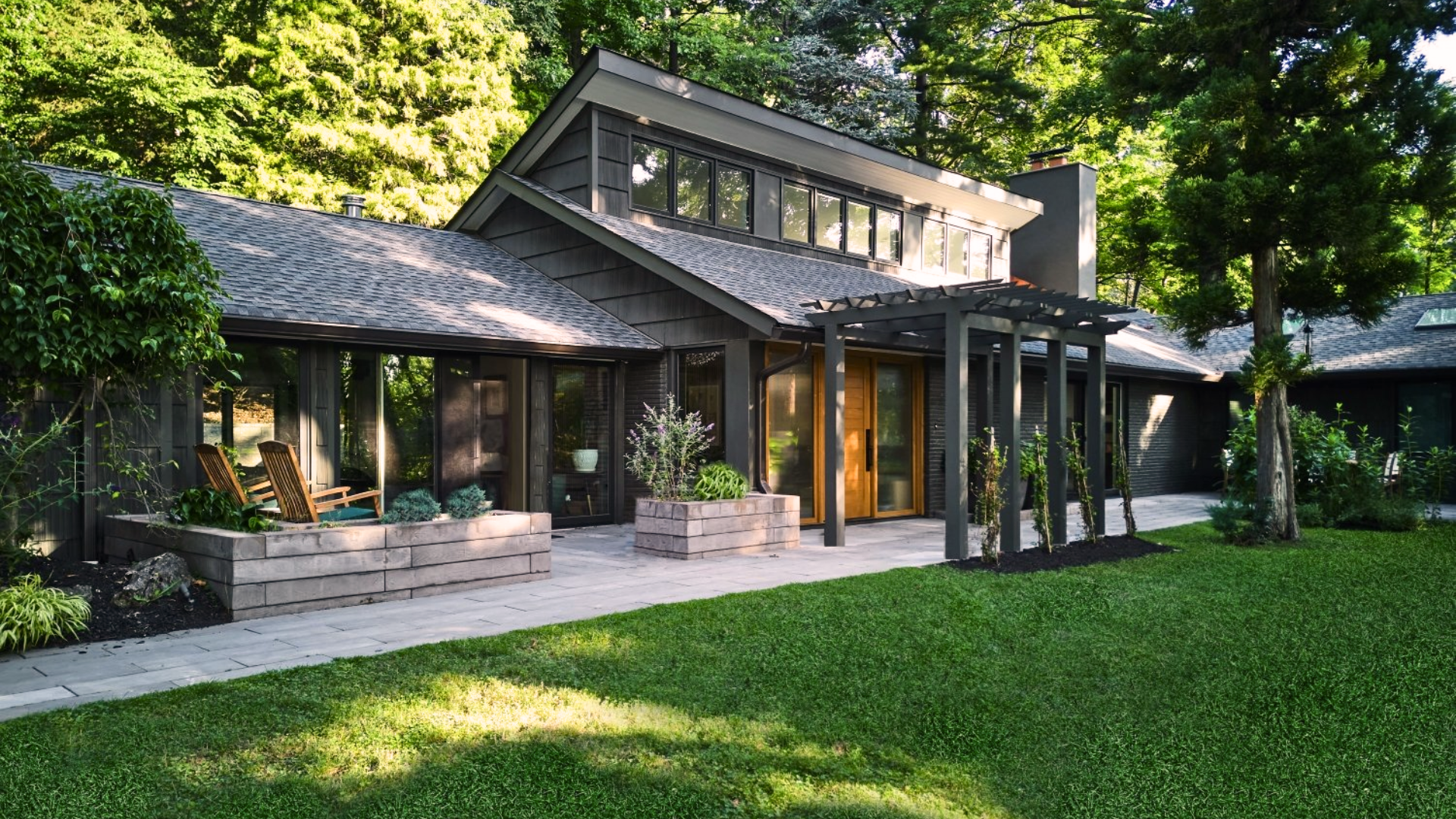 Are_Clerestory_Windows_Right_for_Your_Home
