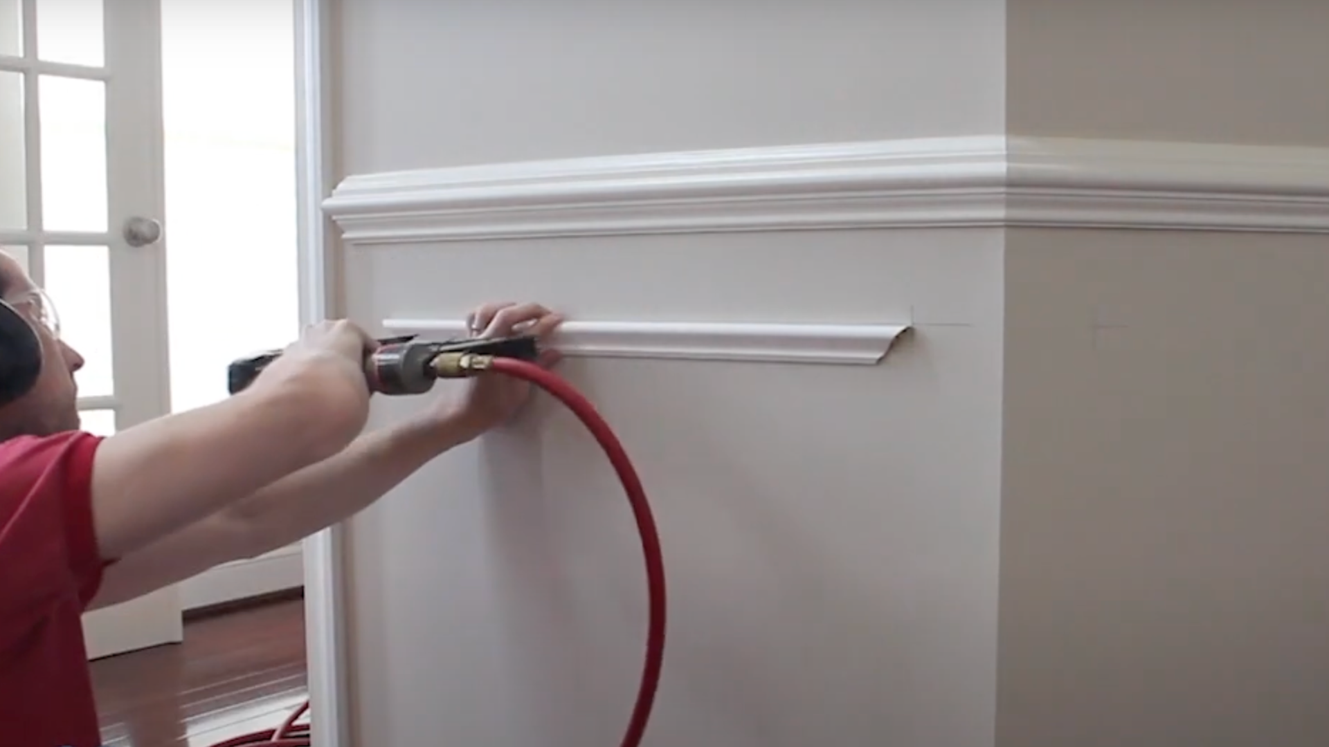 Attach_the_Trim_Pieces_to_the_Wall