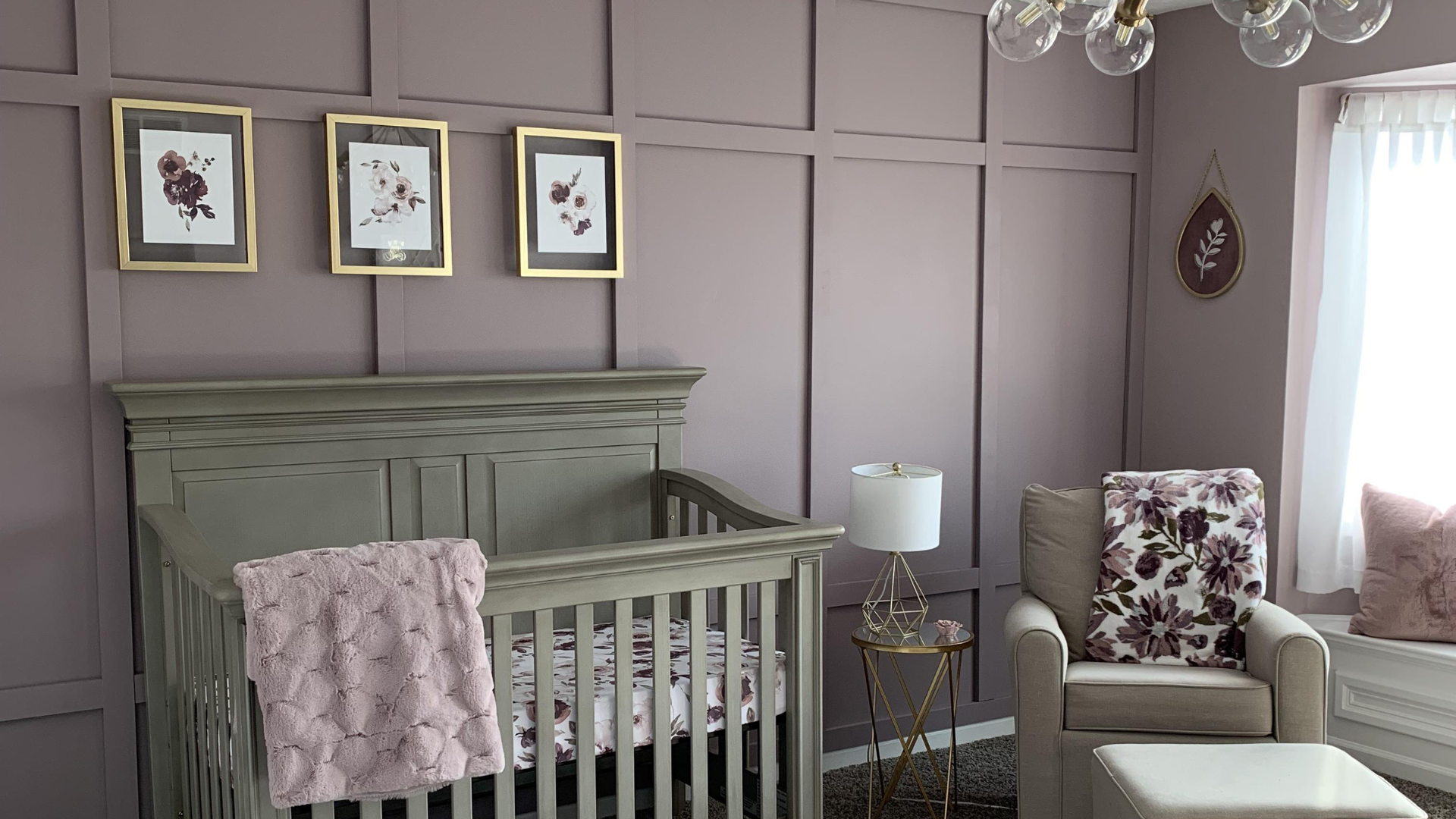 Bold_Accent_Color_Wall
