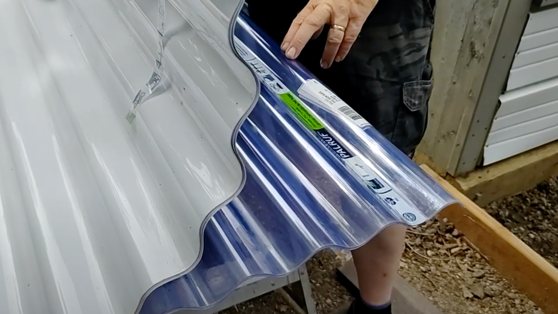 How to Install a DIY PVC Roof Like a Pro? - Opple House