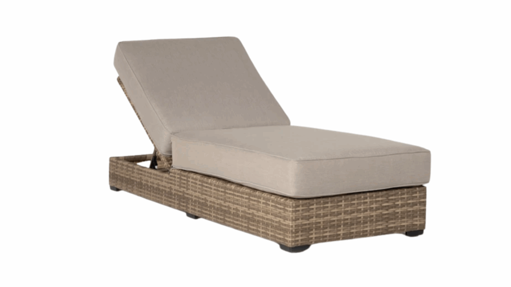 Outdoor Woven Lounge Chairs