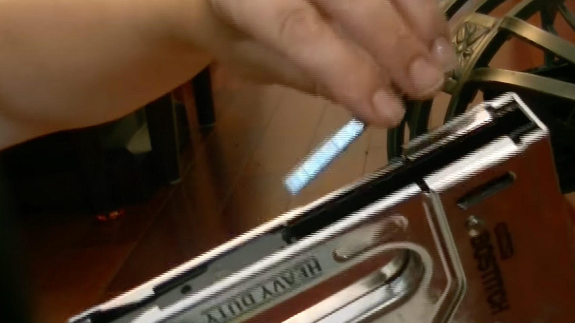 Step_3_Load_the_Staples