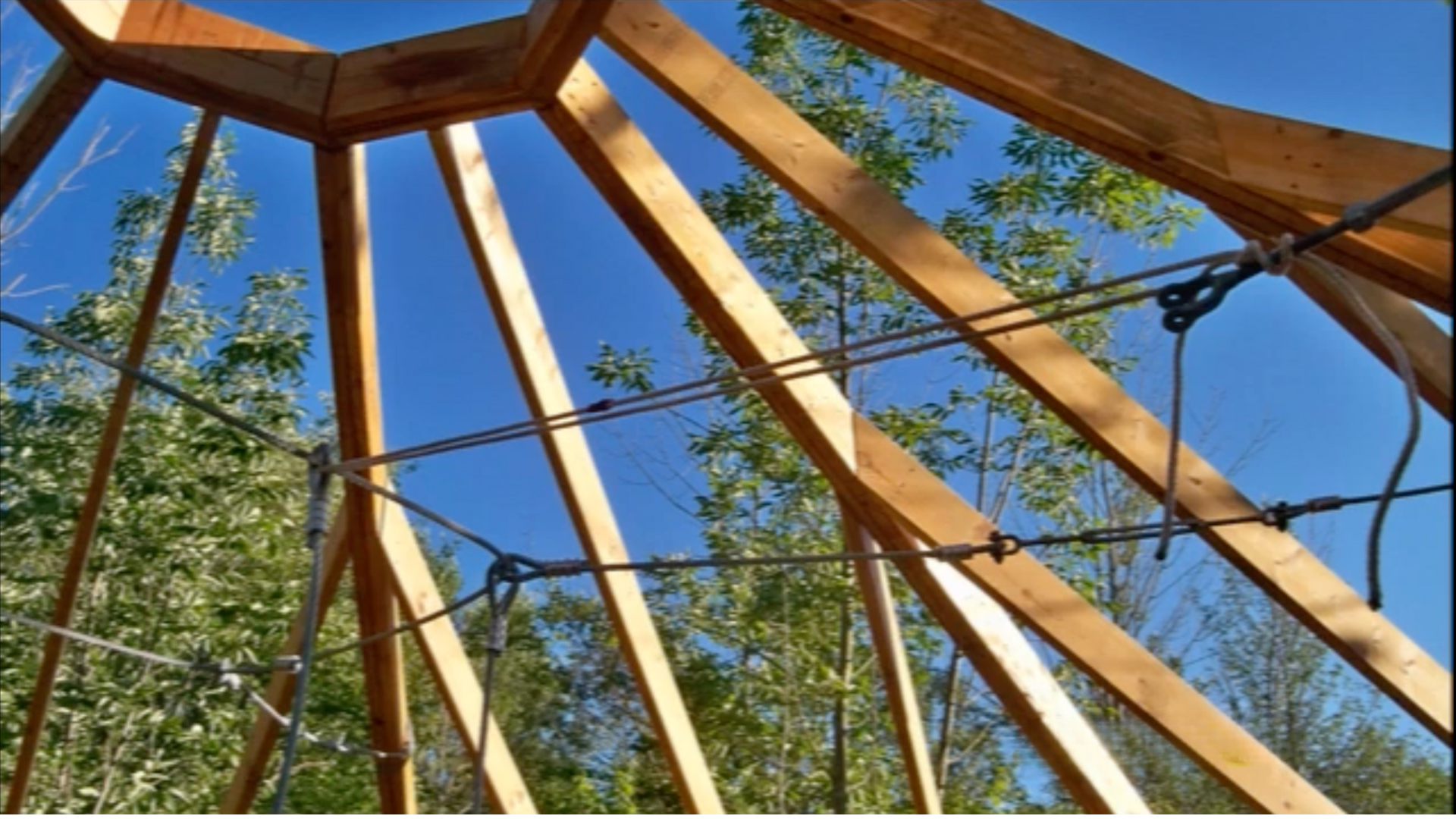 Step_5_Crafting_Lattice_Windows