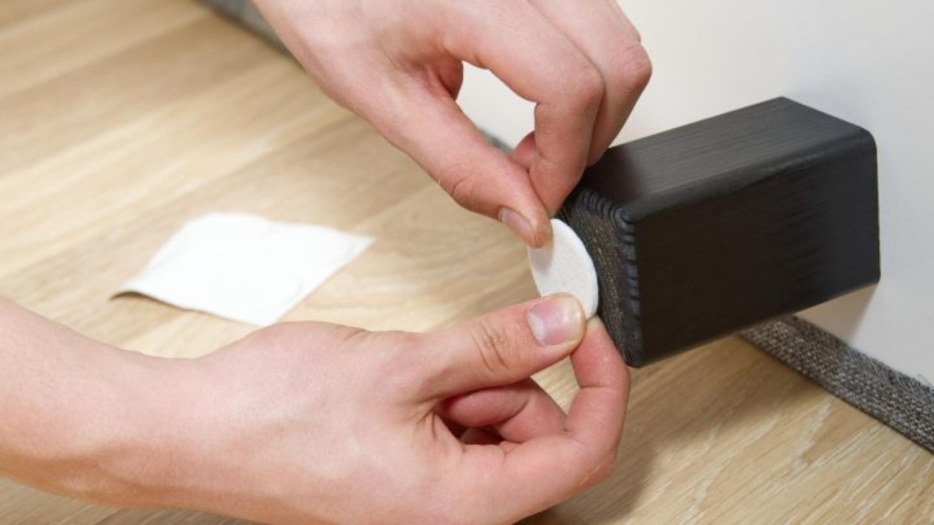 Use_Furniture_Pads