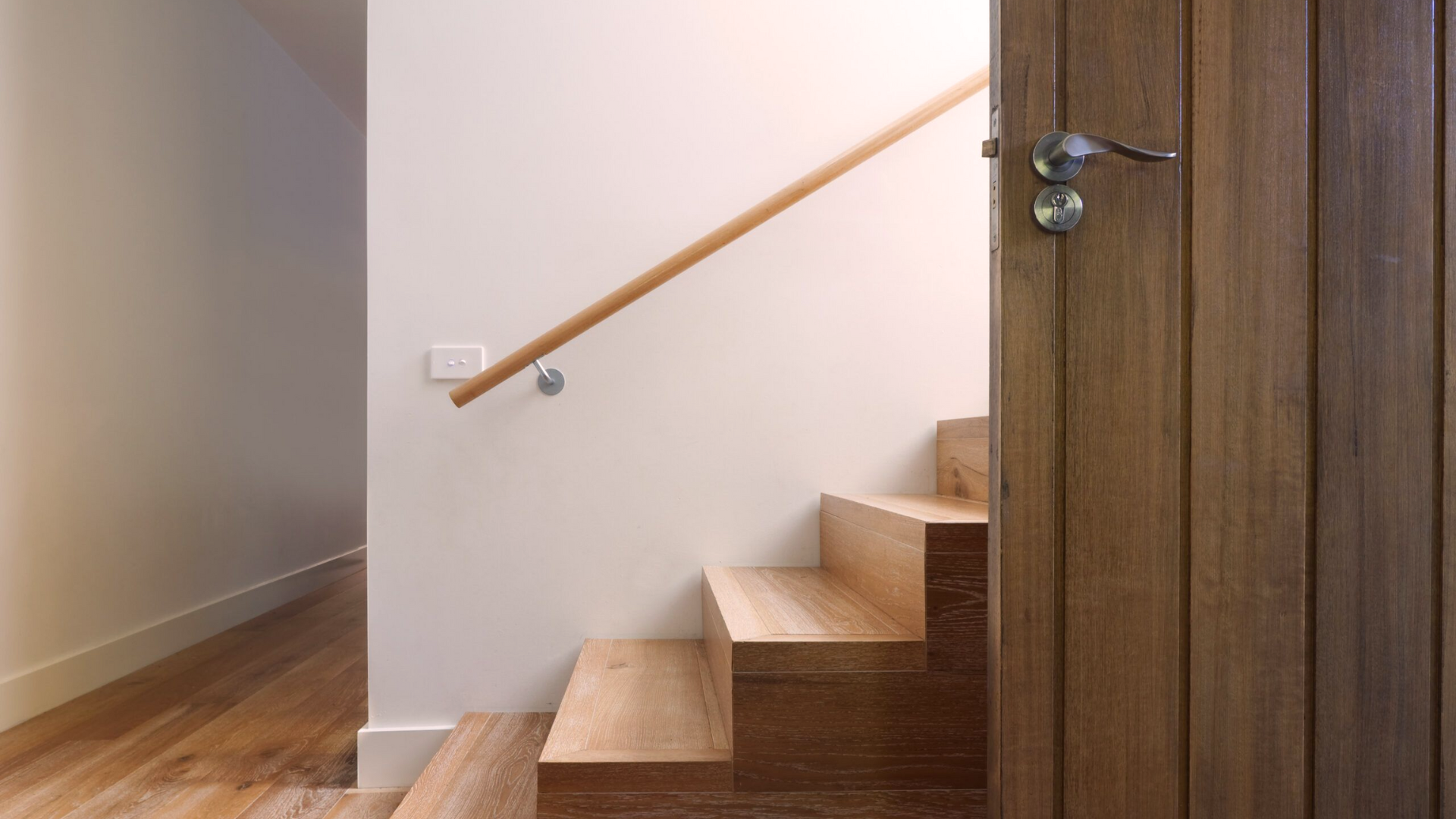 Where_Are_Handrails_Used