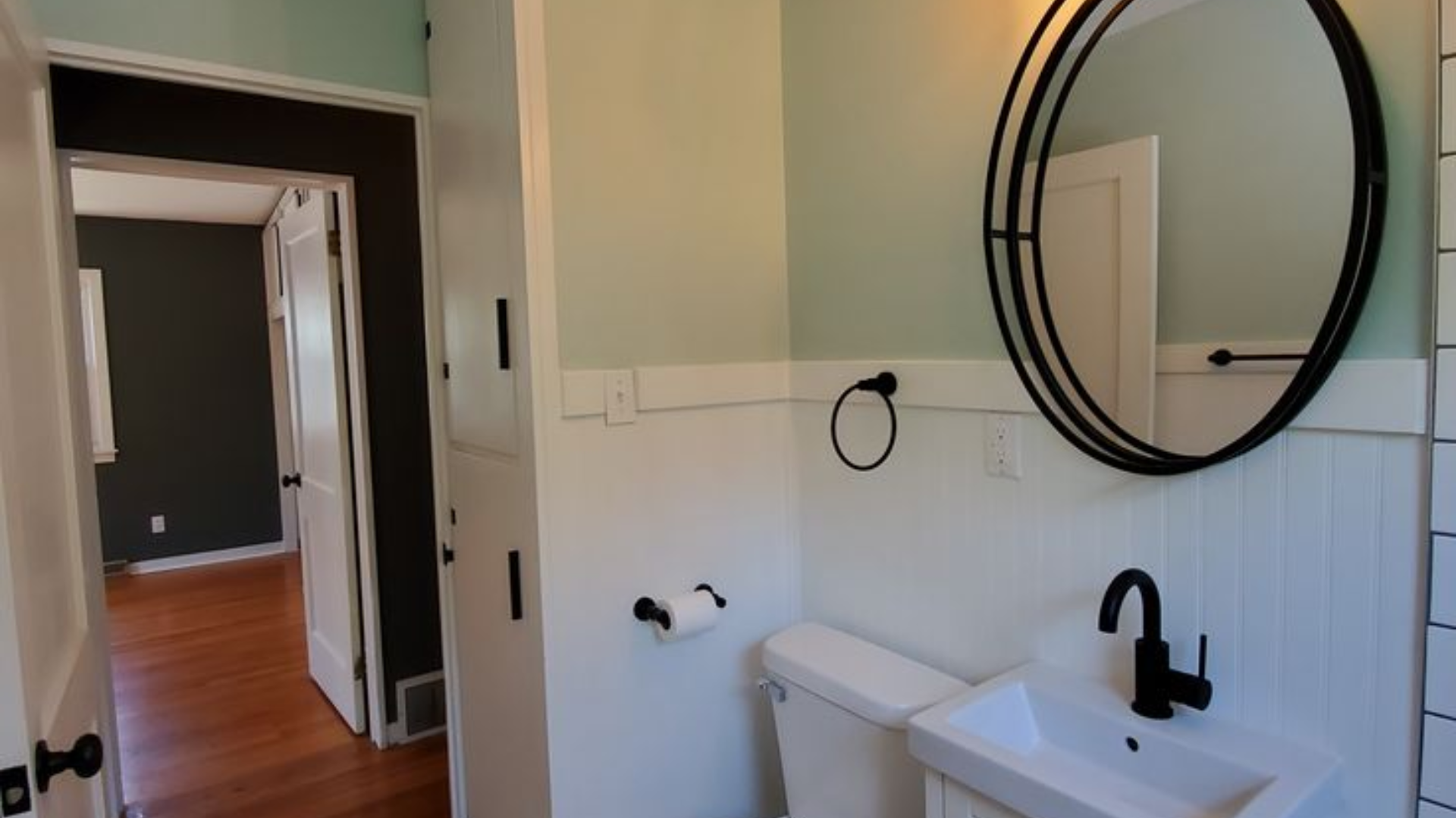 Where_Is_Colony_Green_Best_Used_in_an_Interior