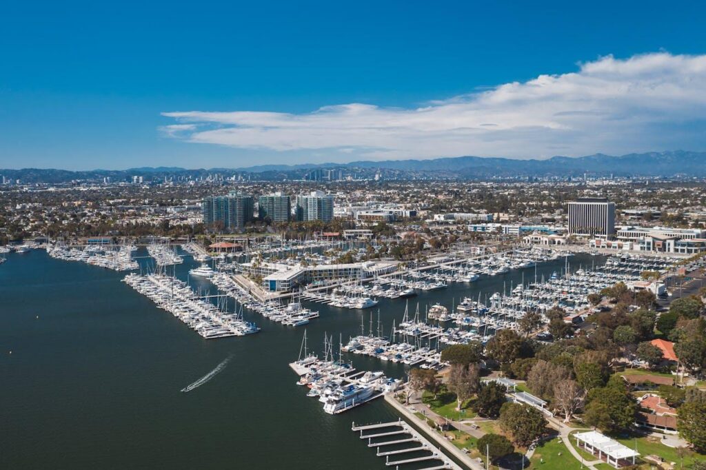 Moving to the Coast? Tips for a Smooth Transition to Marina Living