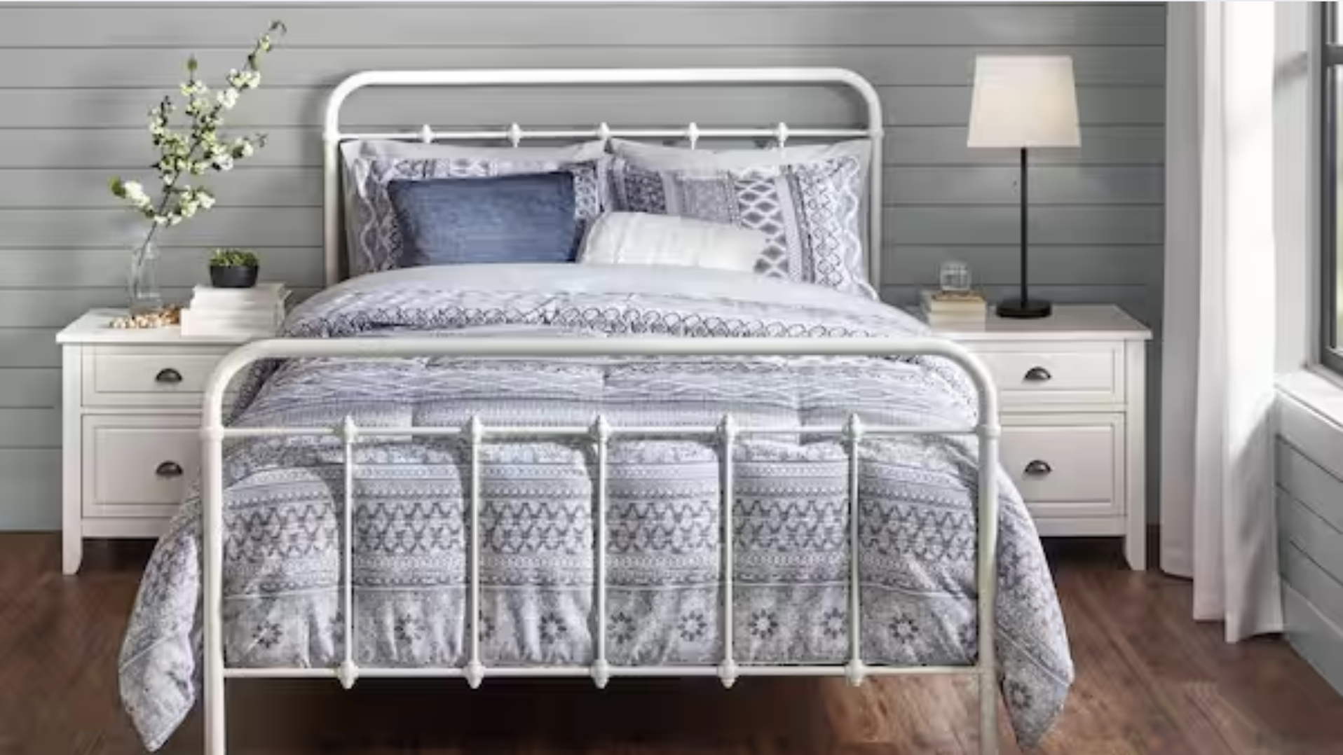 Classic White Iron Bed