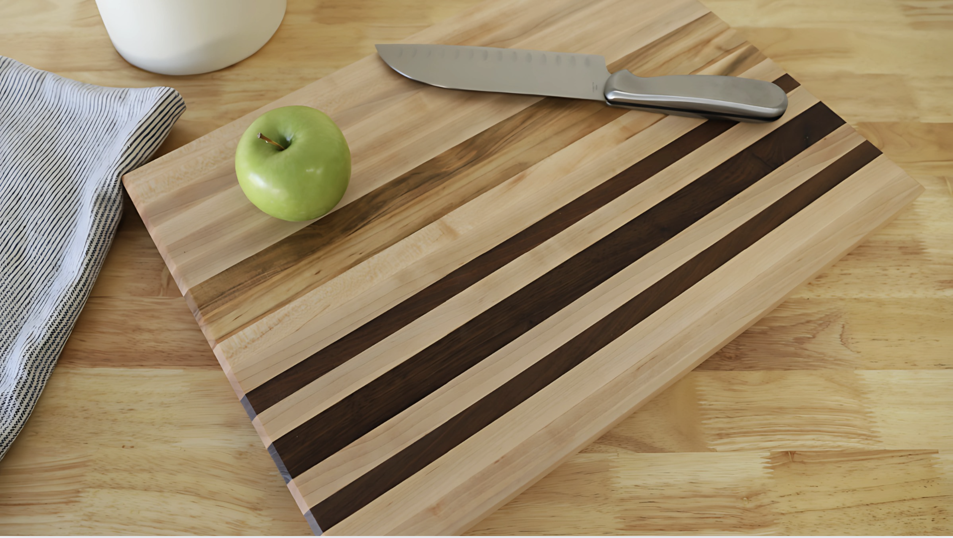 Create a DIY Wooden Cutting Board Display