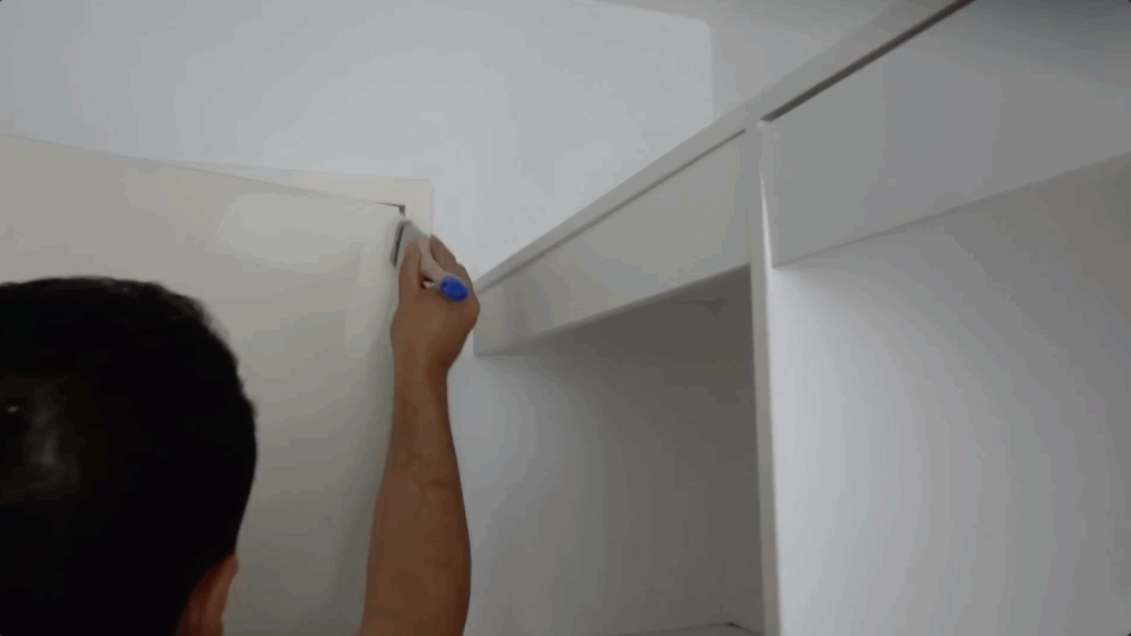 Cut In the Door