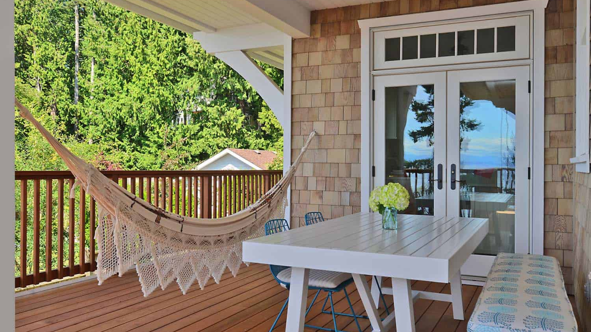 Deck_with_Hammock_Hooks