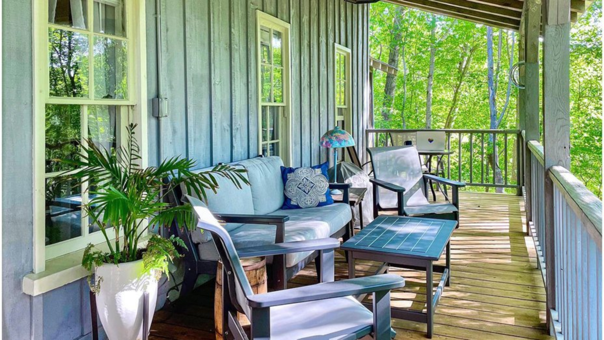 Deck_with_Rocking_Chairs_and_Porch_Vibes