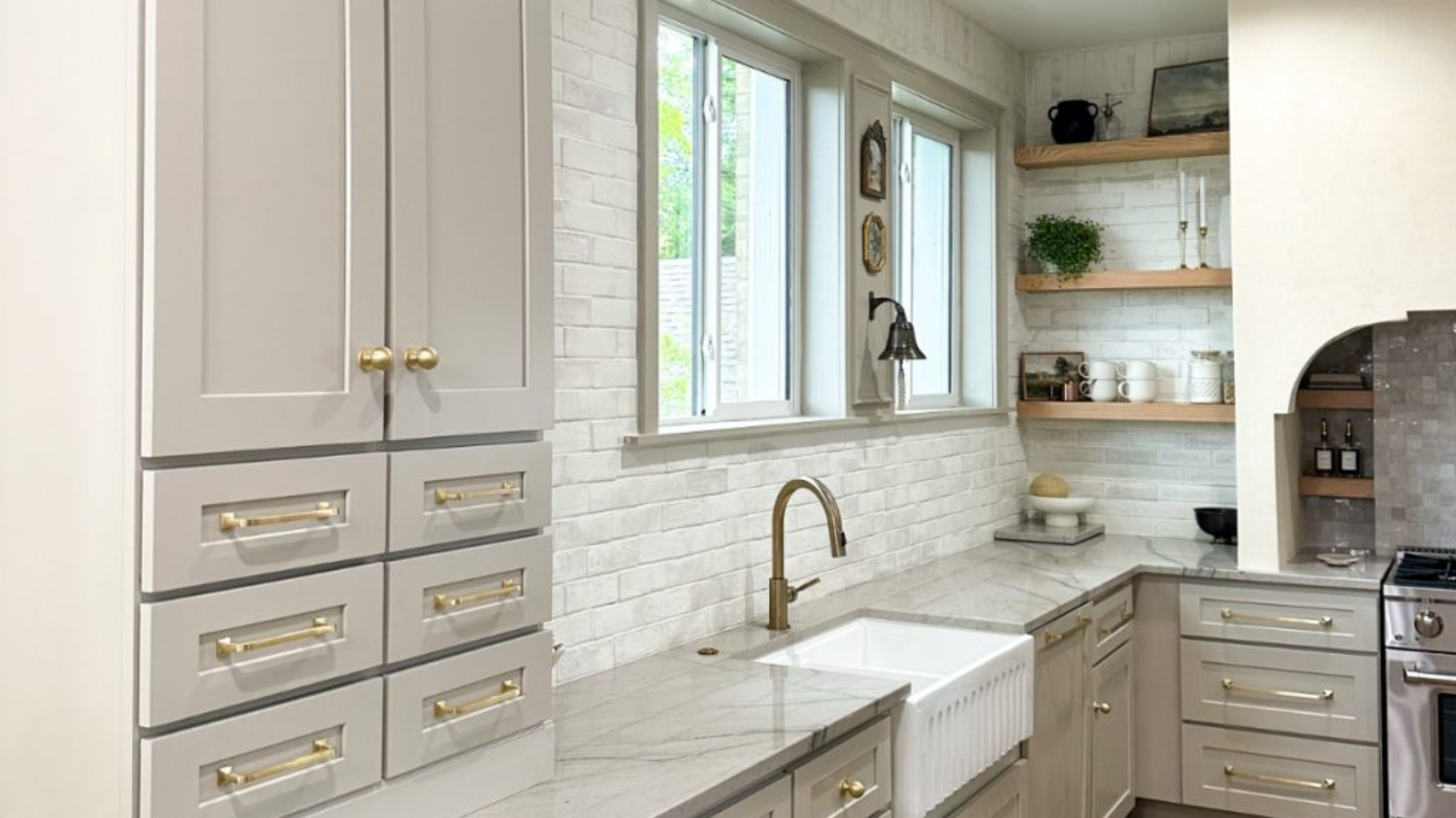 In-Stock_vs_Ready-to-Assemble_RTA_Frameless_Cabinets